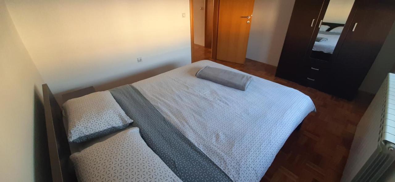 Apartman Stella Istocno Sarajevo Lukavica 외부 사진